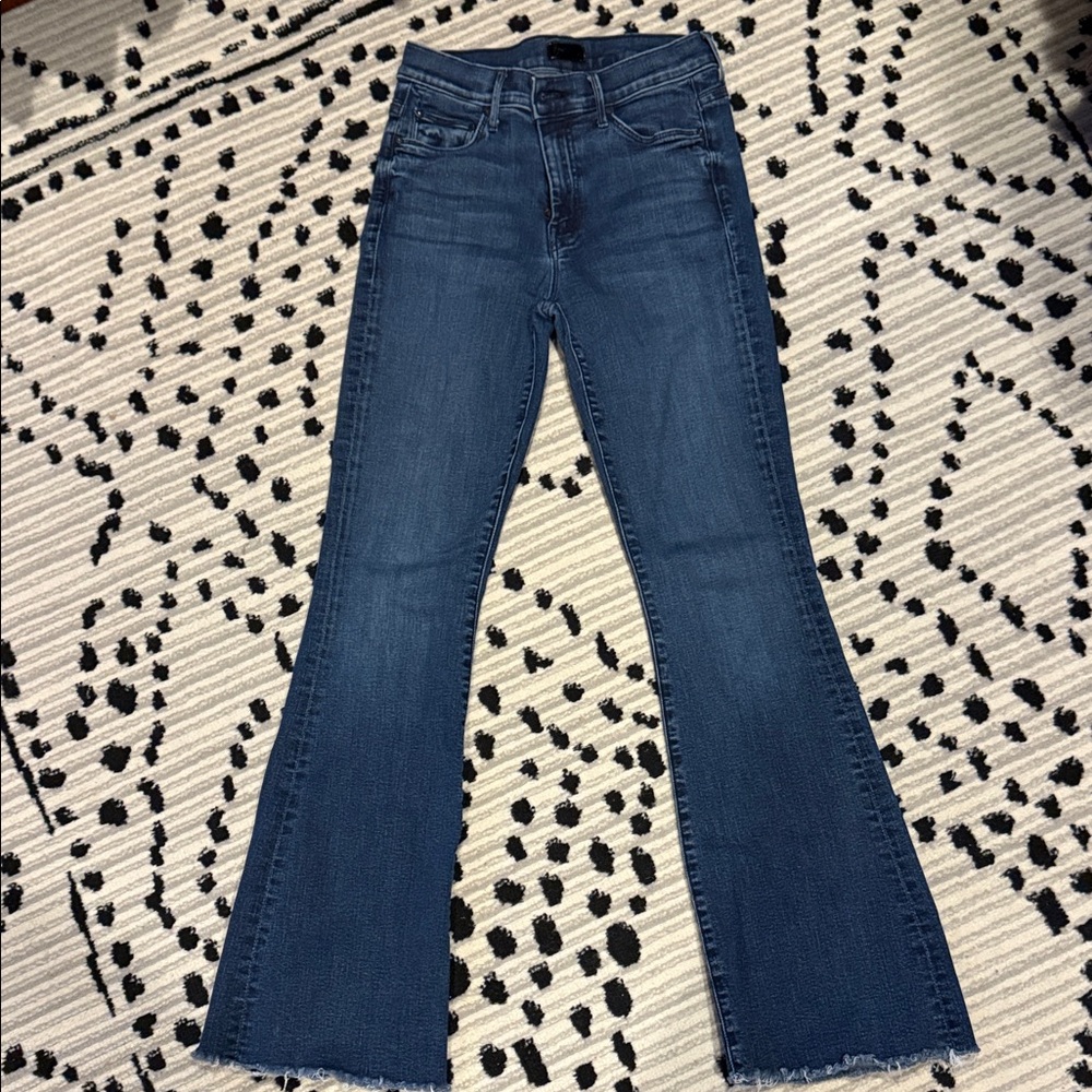 MOTHER The Weekender color is ‘Mint Condition’ Jeans